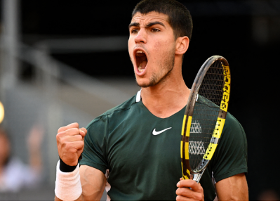 更是东西方 更是东西方