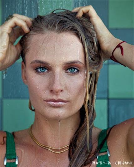 JDG连DRG都赢不了,还指望拿精英组第一?年总揭幕赛打得难解难分!